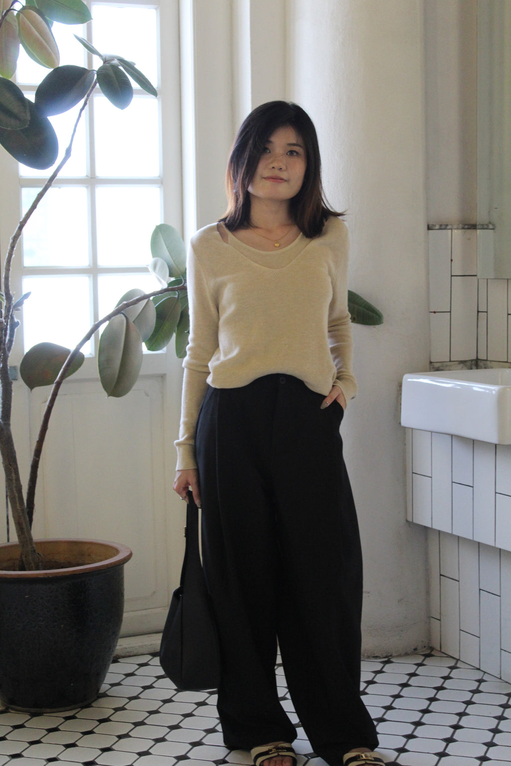 Erina Curved Suit Pants (Black)
