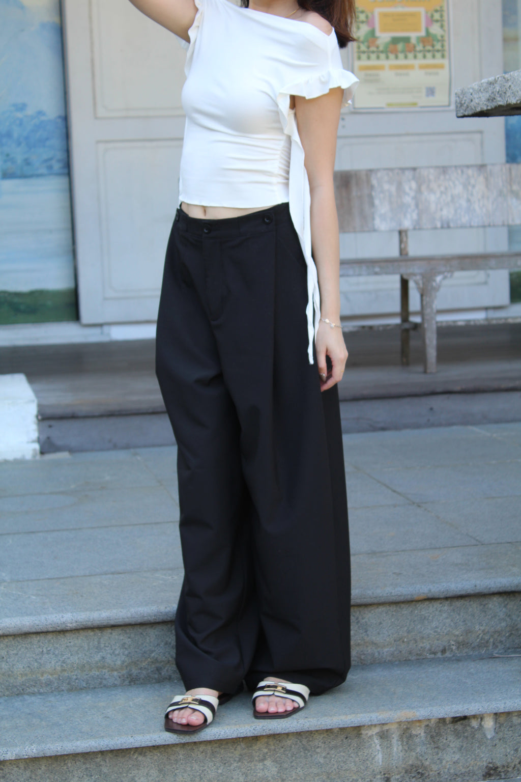 Erina Curved Suit Pants (Black)