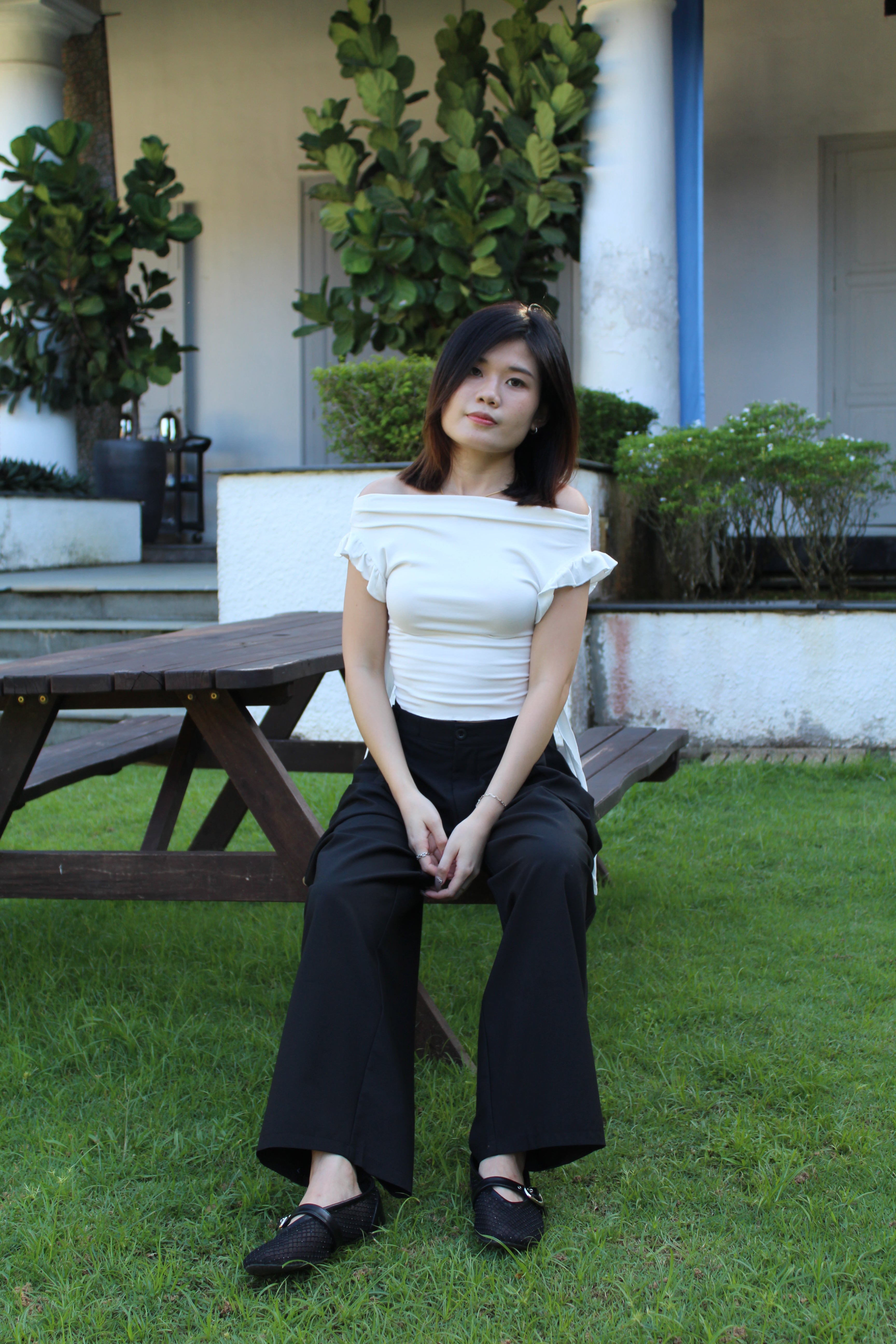 Erina Curved Suit Pants (Black)