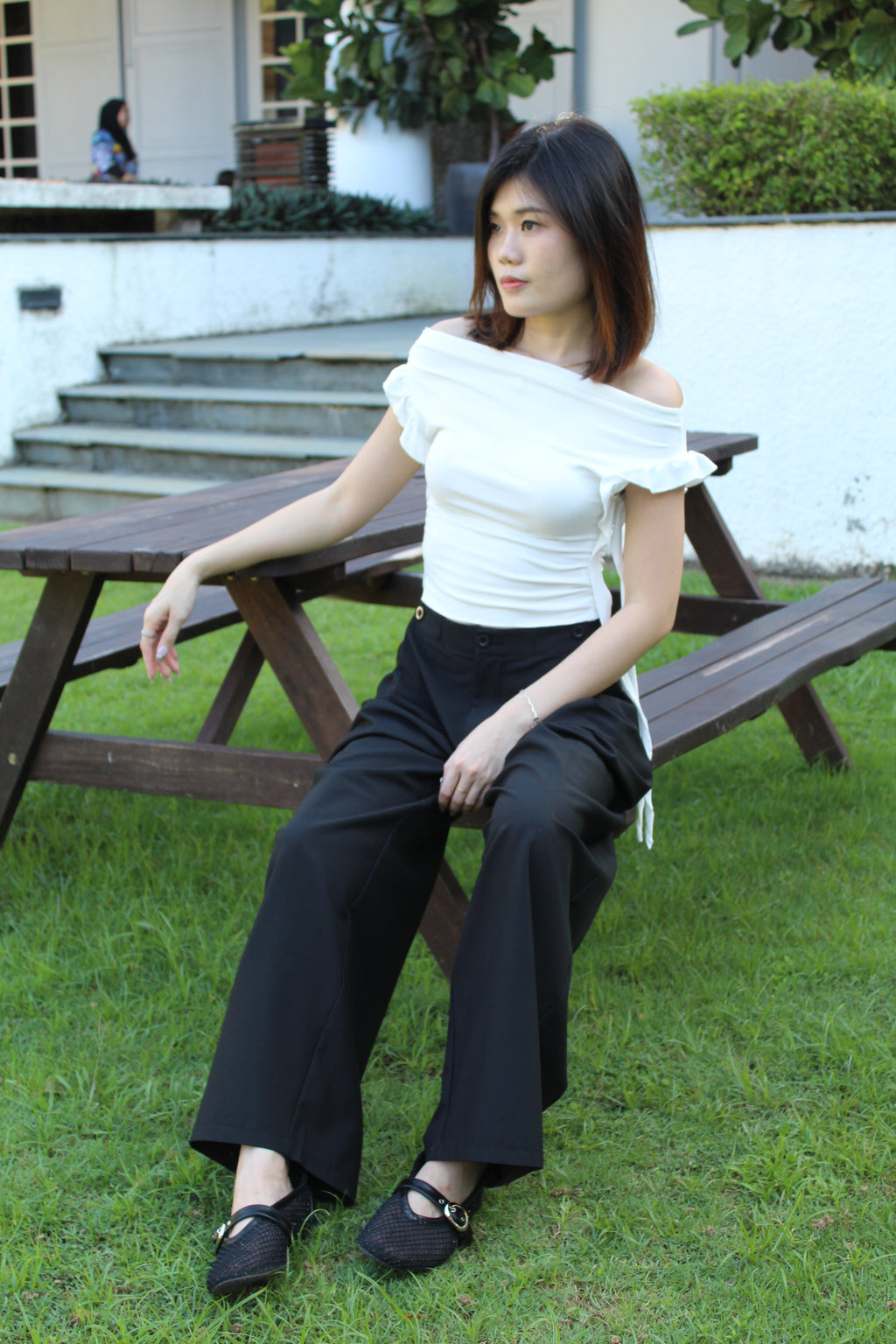Erina Curved Suit Pants (Black)