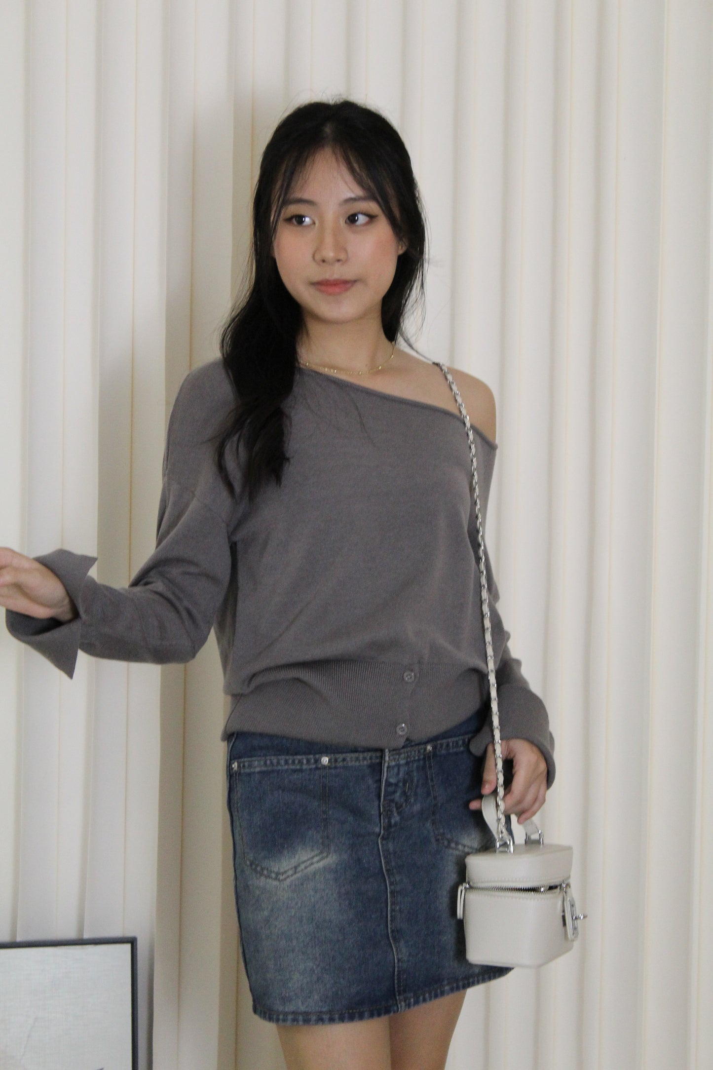 Lexi Knit Asymmetric Top (Grey)