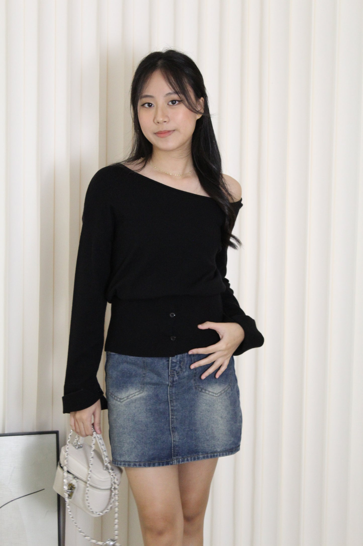 Lexi Knit Asymmetric Top (Grey)