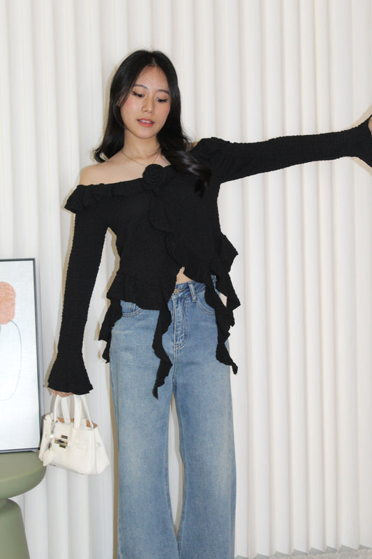 Quincy Textured Ruffle Top (Black)
