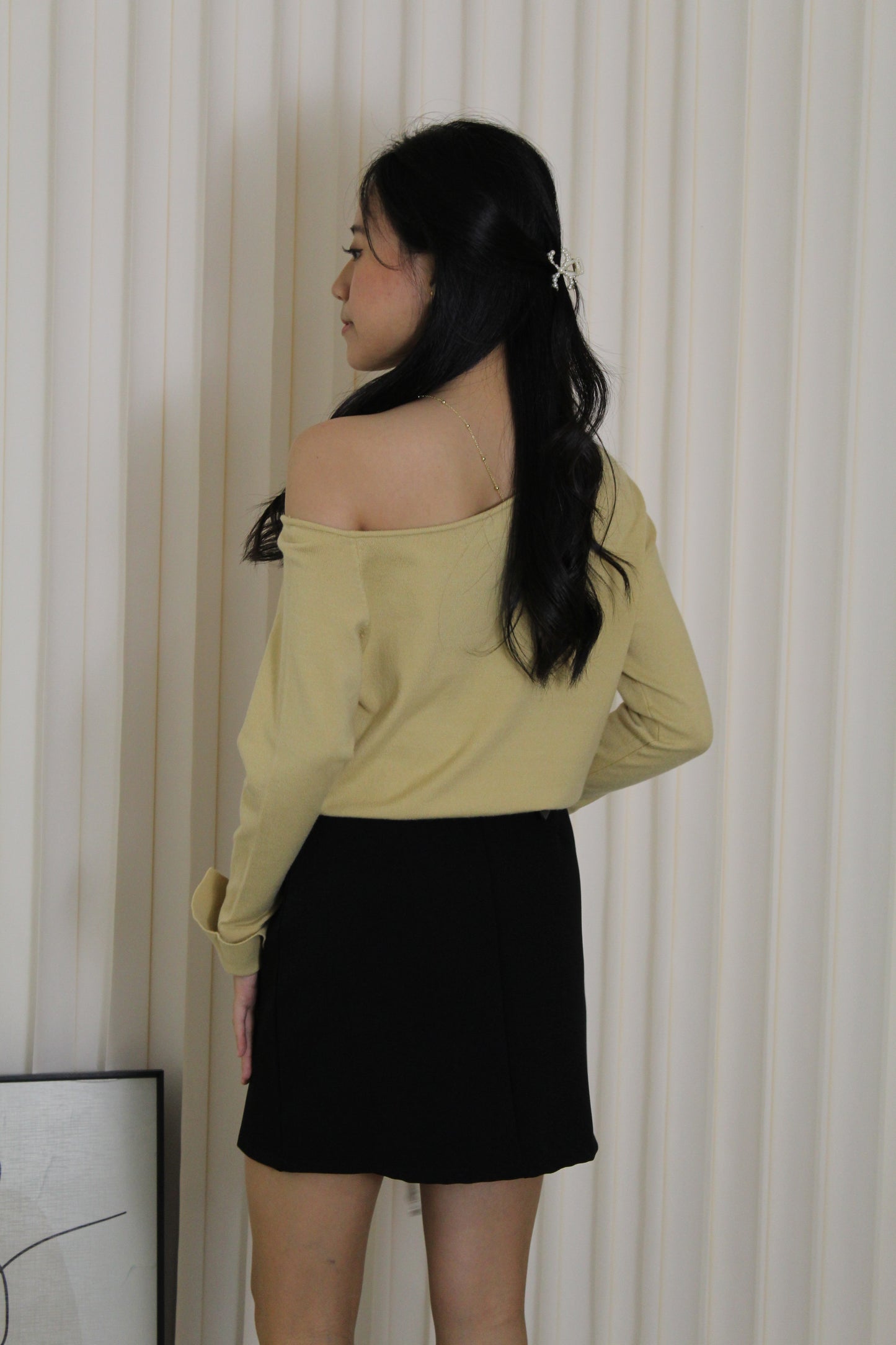 Lexi Knit Asymmetric Top (Grey)