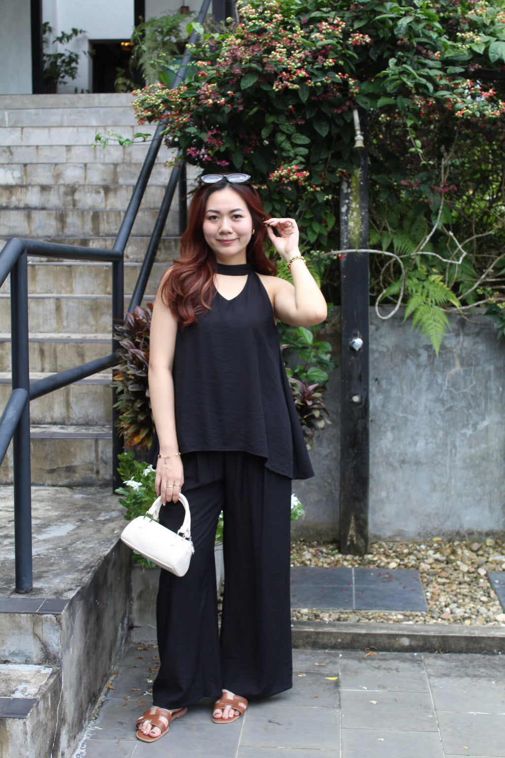 Vivienne Halter Two Piece Pants Set (Black)