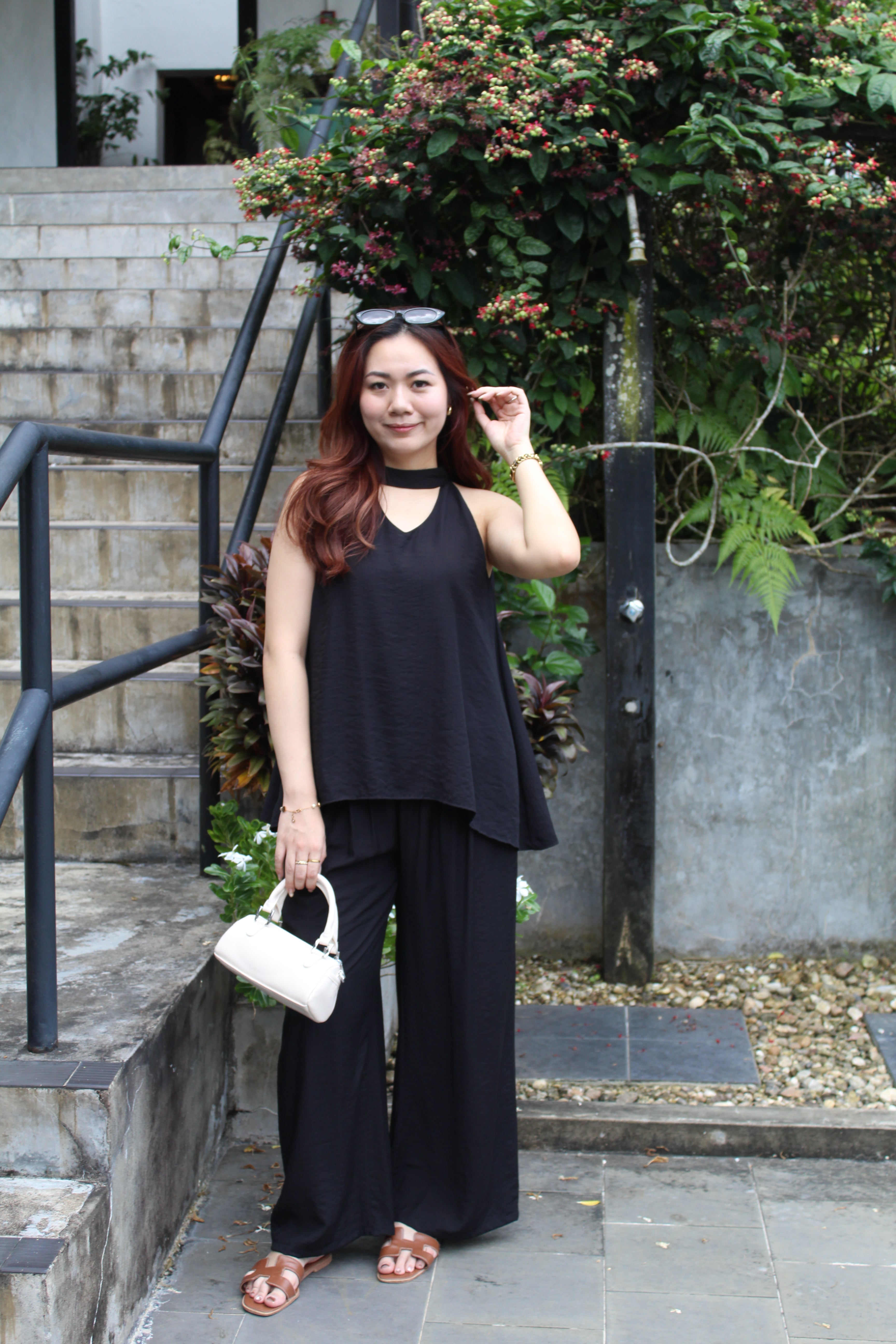 Vivienne Halter Two Piece Pants Set (Black)