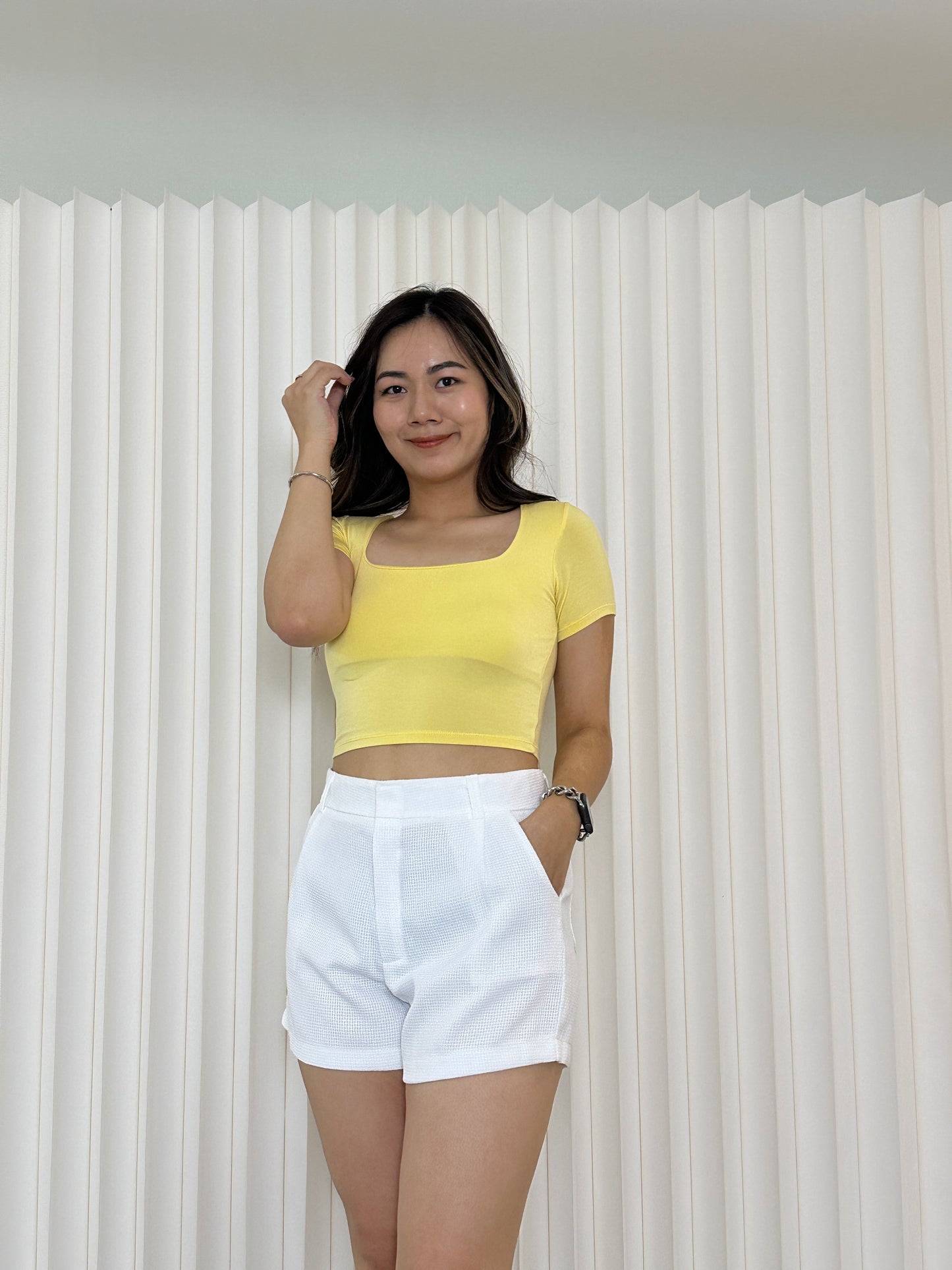 Evelyn Scoop Neck Crop Top (Yellow)