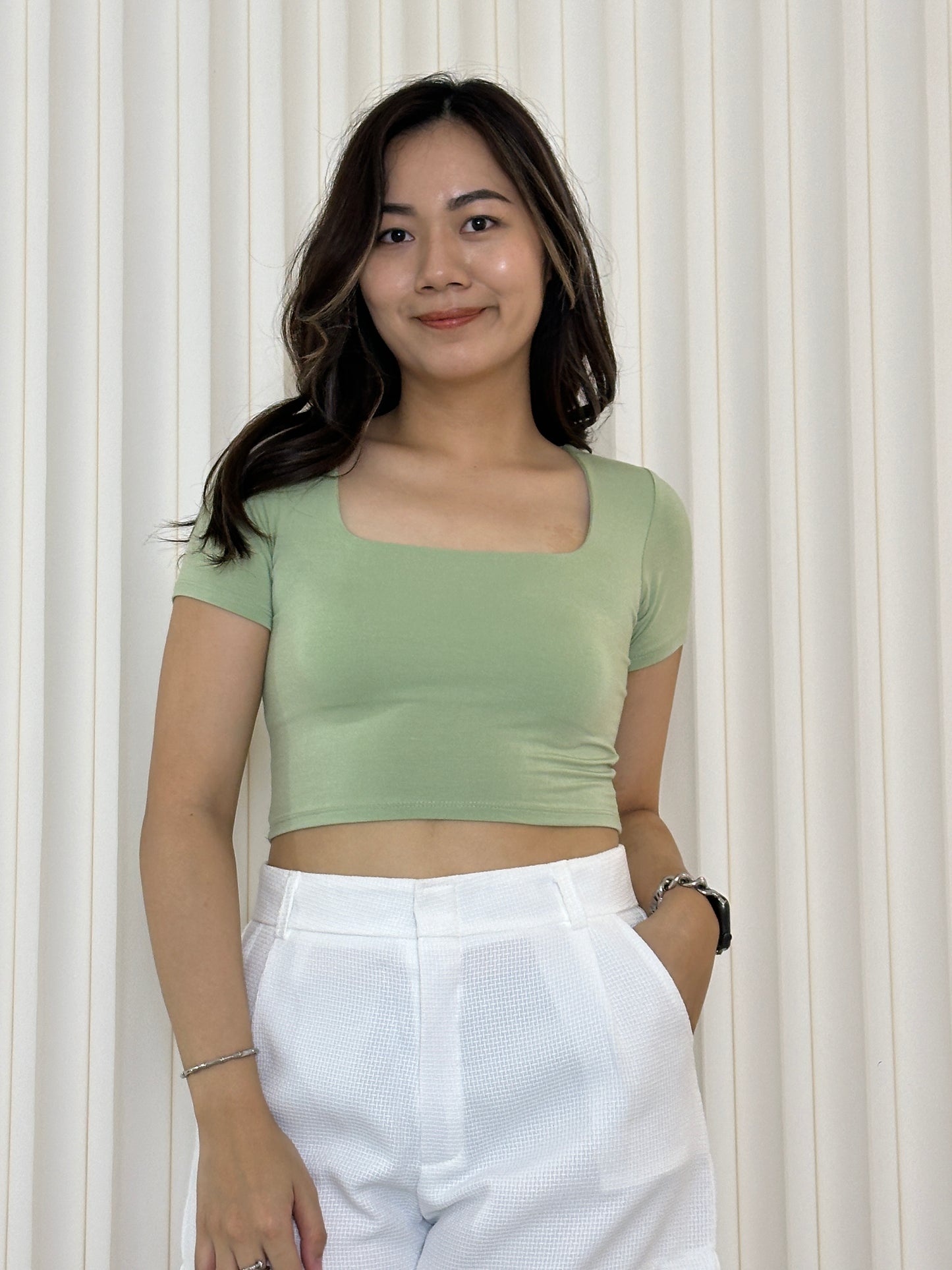 Evelyn Scoop Neck Crop Top (Yellow)