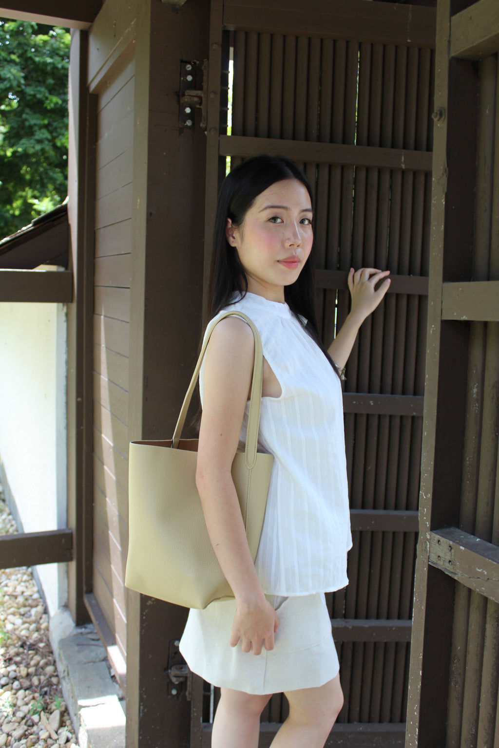 Gracie Round Neck Stripes Top (White)