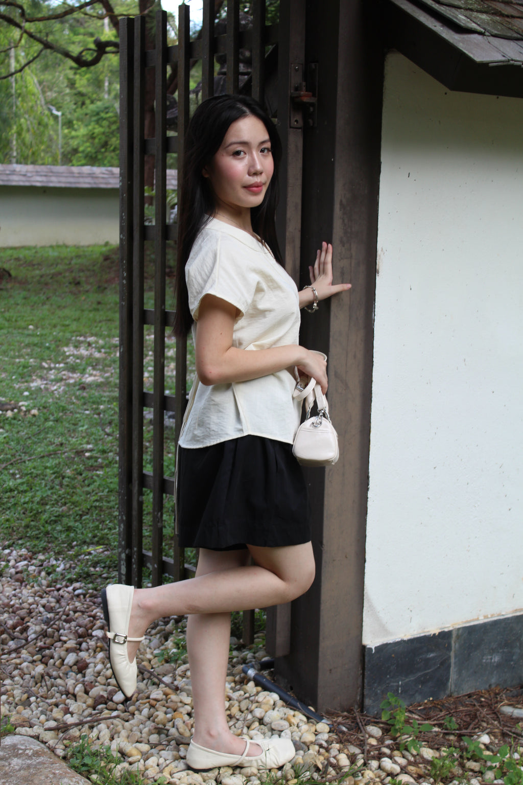 Molly Button Up Top (White)