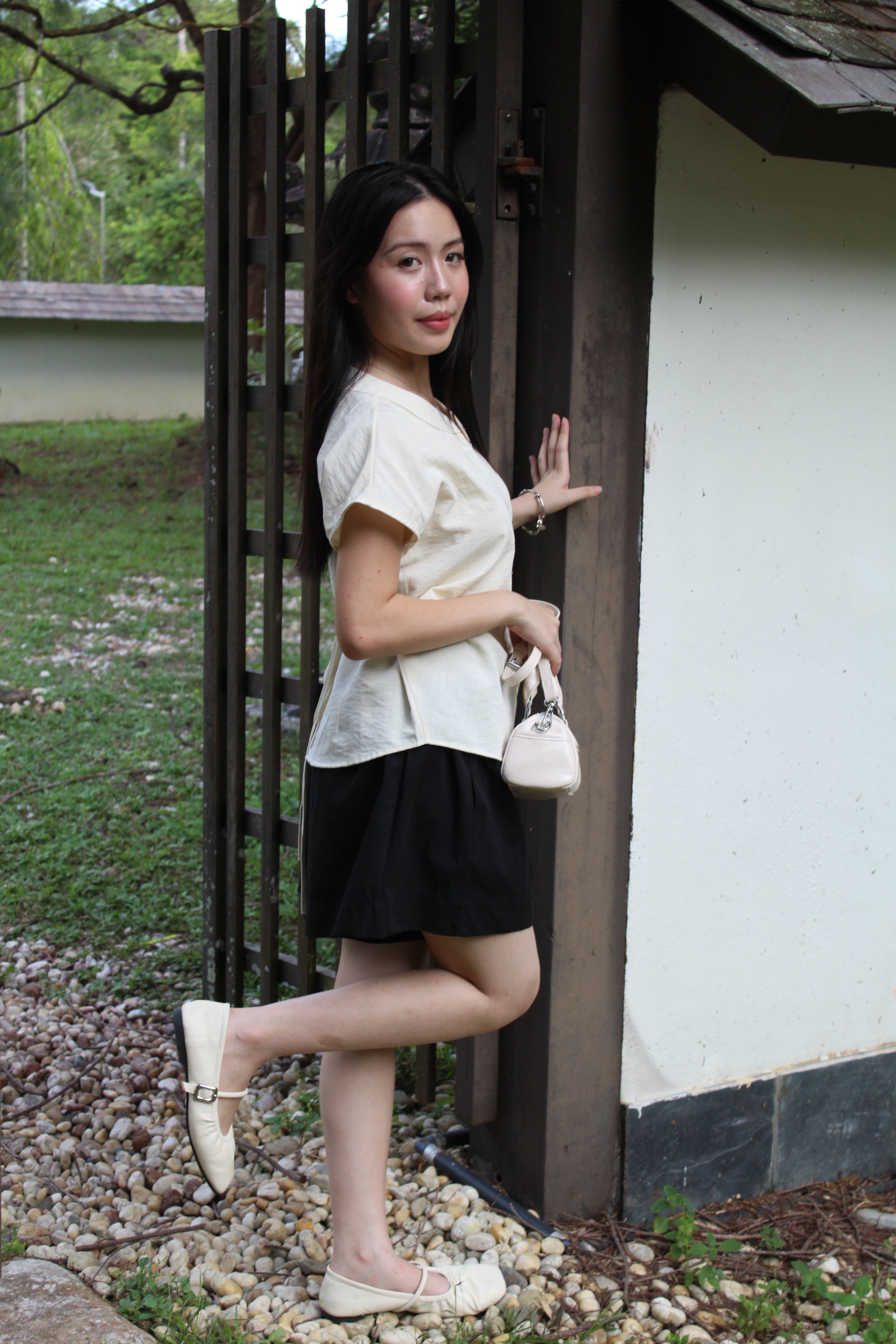 Molly Button Up Top (White)
