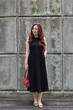 Charlie Textured Halter Midi Dress (Black)