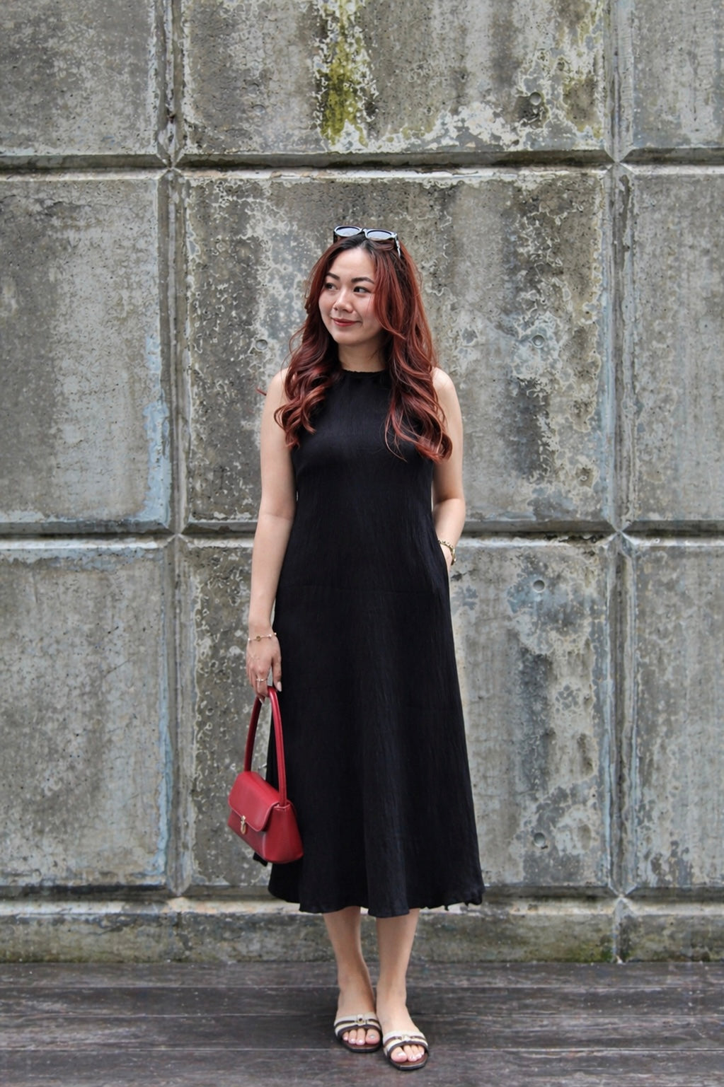 Charlie Textured Halter Midi Dress (Black)