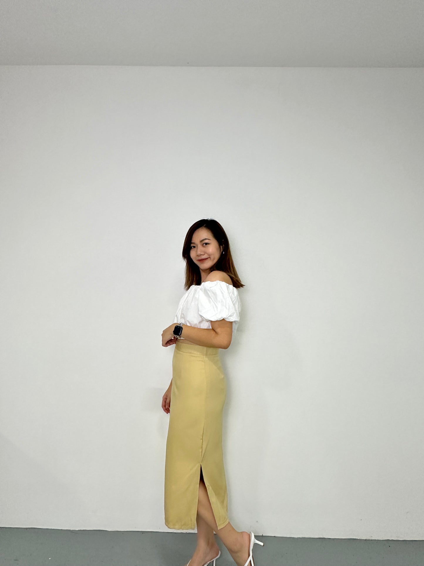 Arianna Midi Slit Skirt (Yellow)